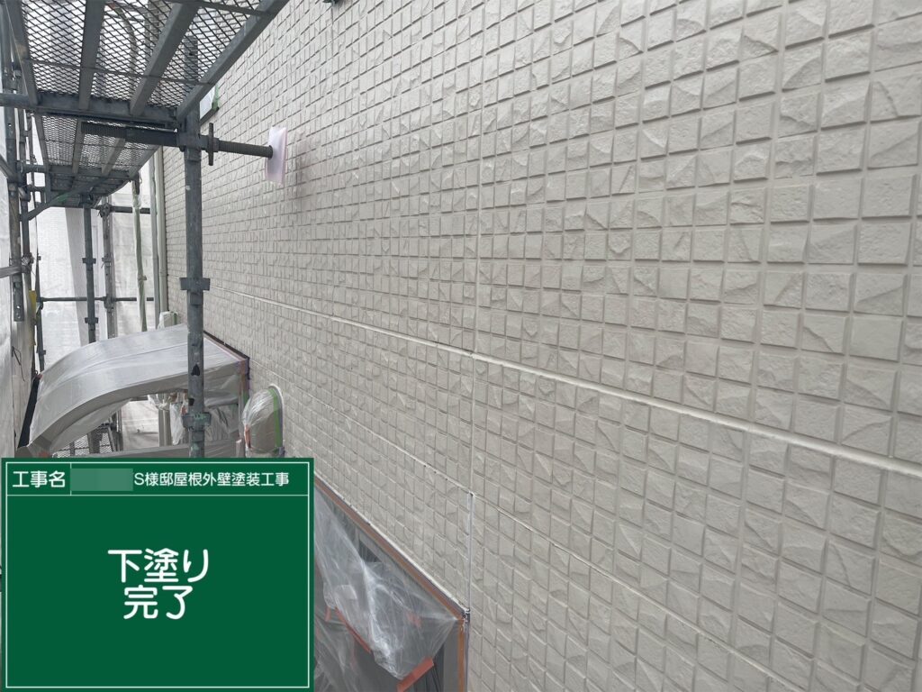 下塗り後です。